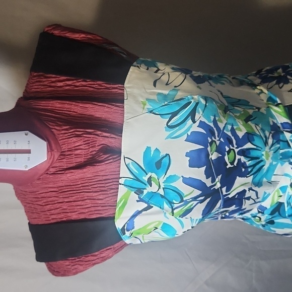 Perceptions SZ 6 Sundress - Picture 3 of 9